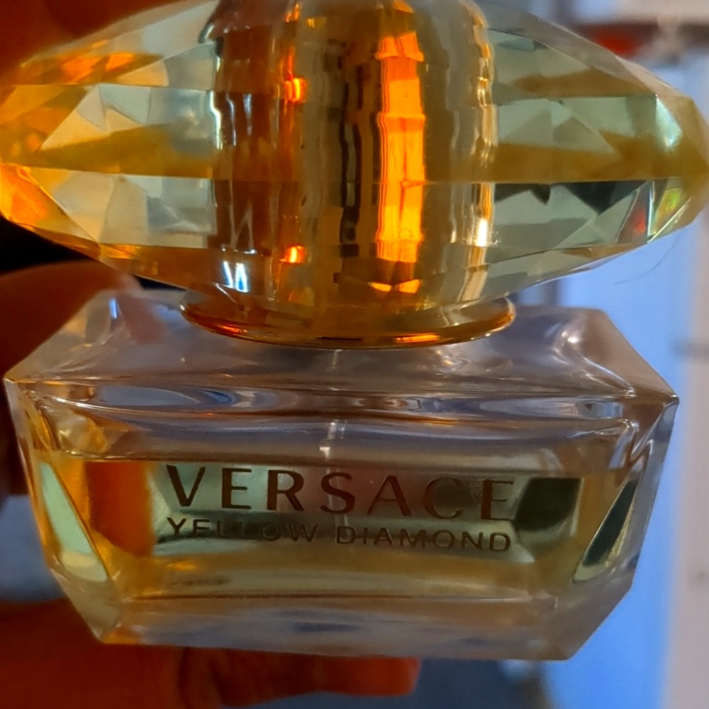 Versace Yellow Diamond